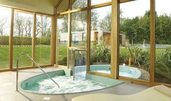 The Elms Hotel Abberley Bagian luar foto