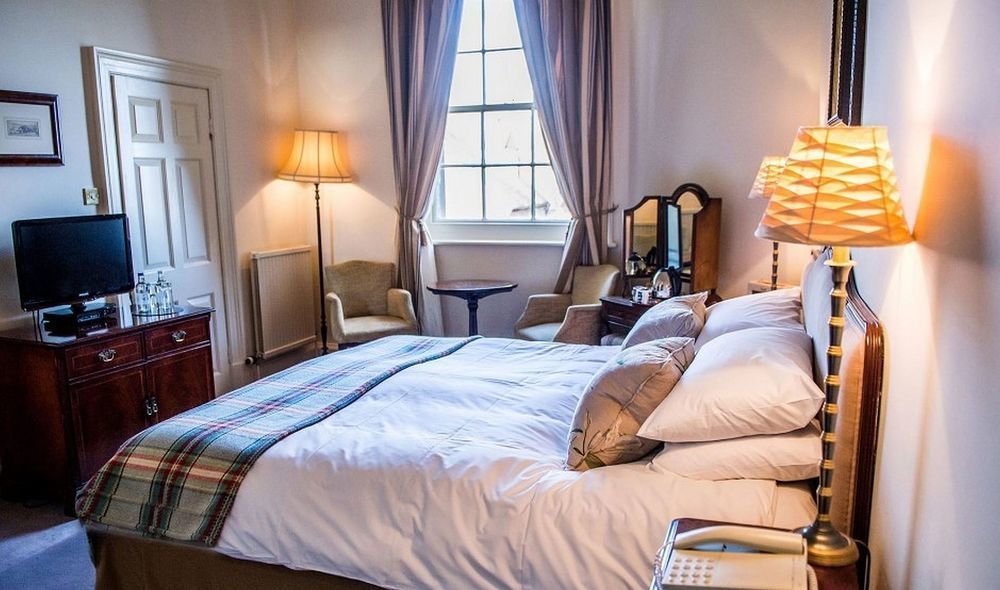 The Elms Hotel Abberley Bagian luar foto