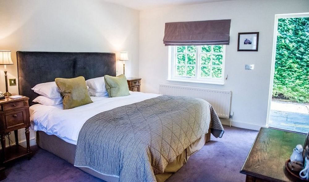 The Elms Hotel Abberley Bagian luar foto