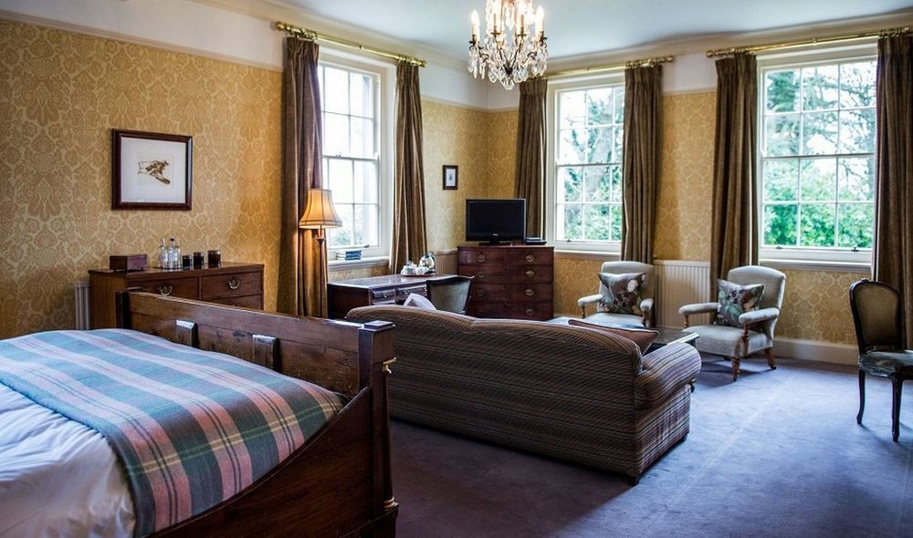 The Elms Hotel Abberley Bagian luar foto