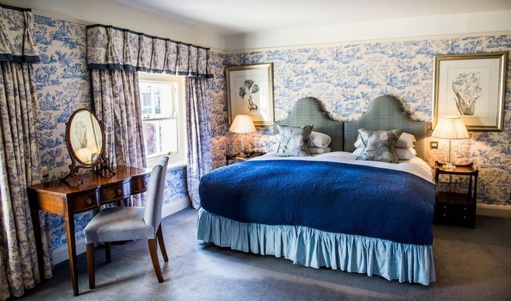 The Elms Hotel Abberley Bagian luar foto